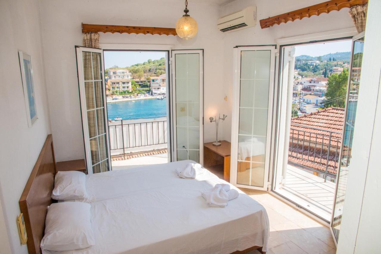 Limani Apartments Kassiopi Exterior photo