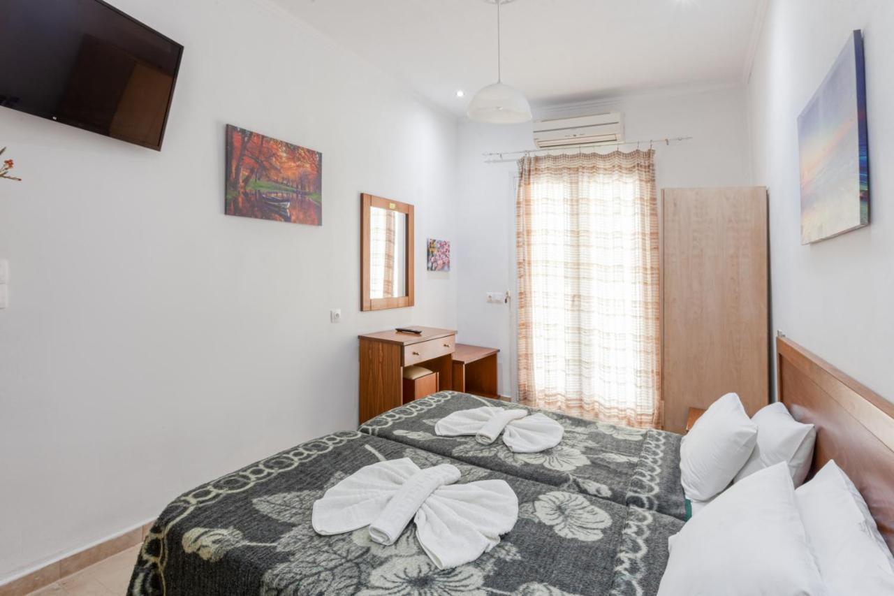 Limani Apartments Kassiopi Exterior photo